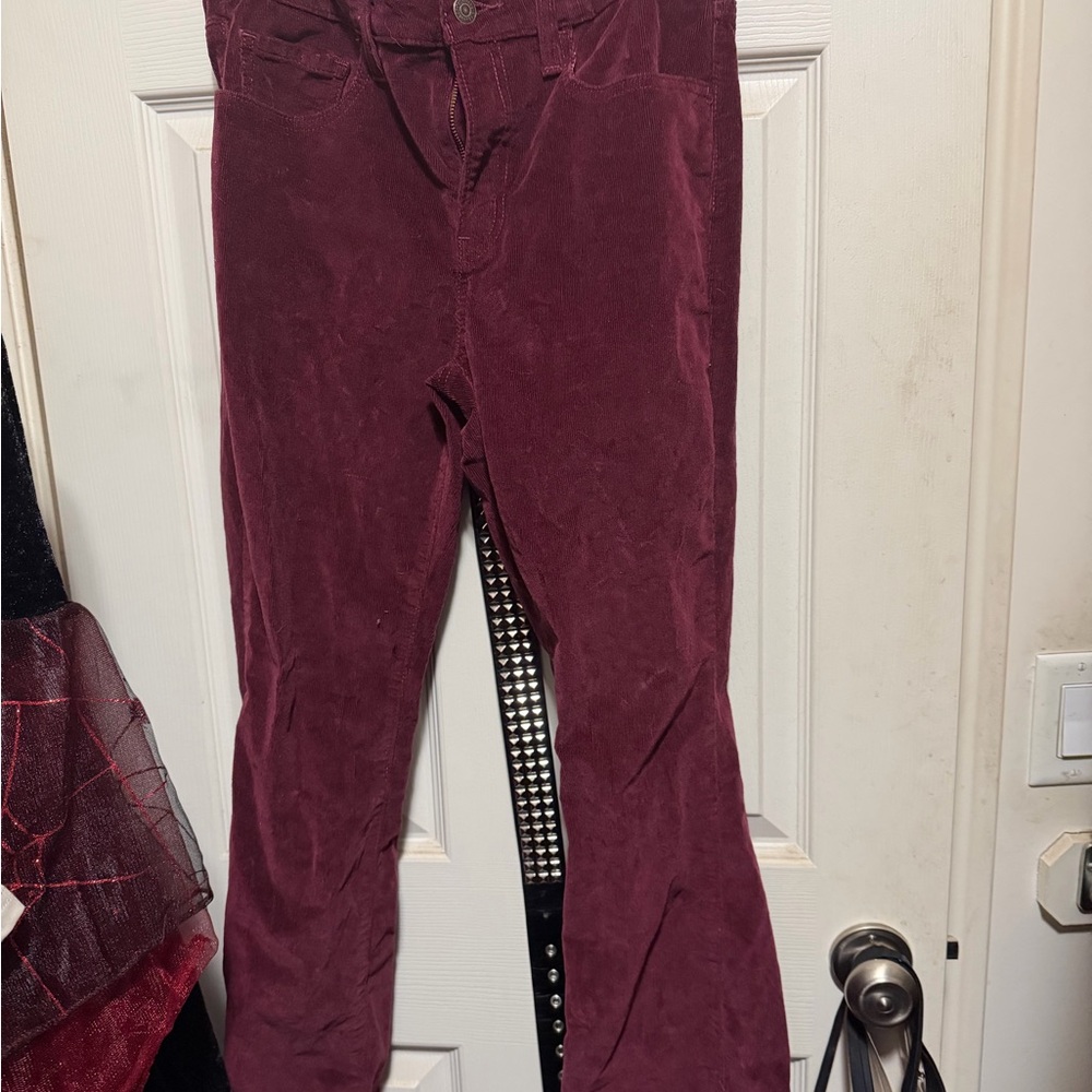 Levi's Women's High Rise Burgundy Jeans